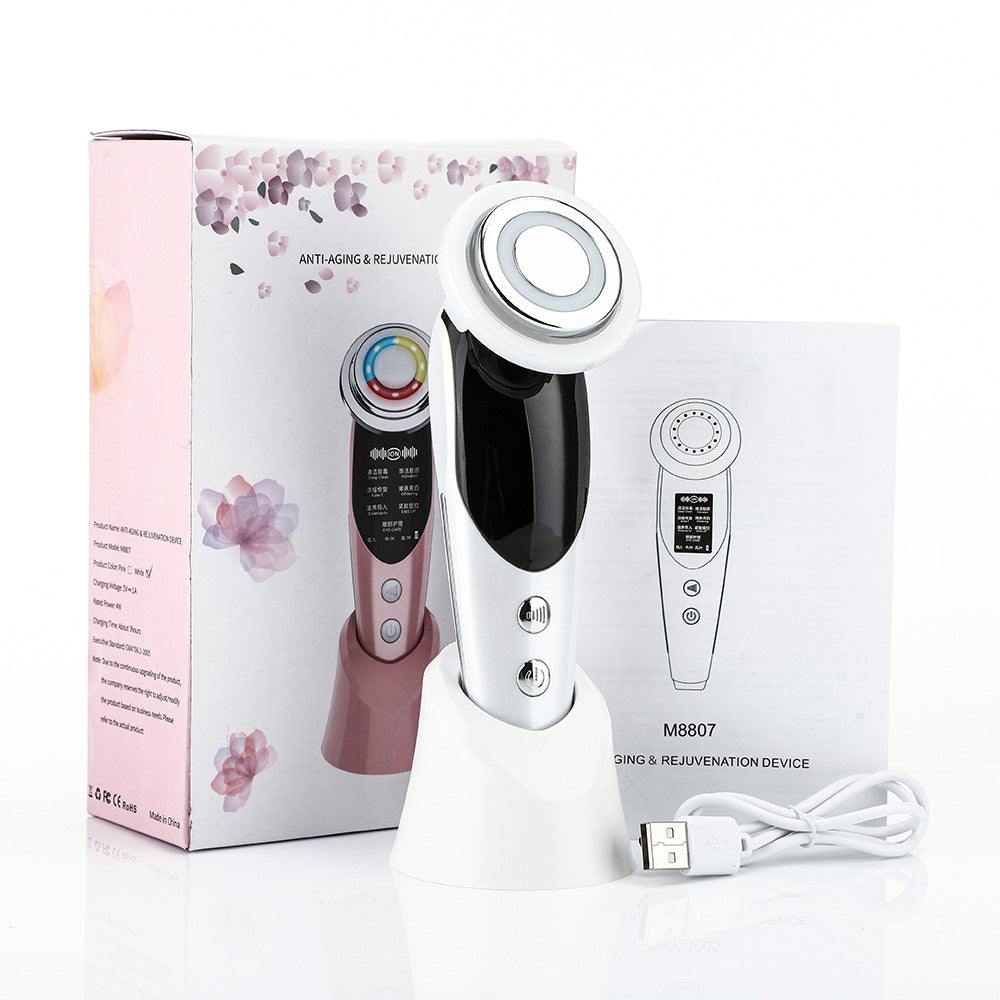 LED light therapy facial device